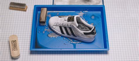 clean adidas shoes in washing machine.